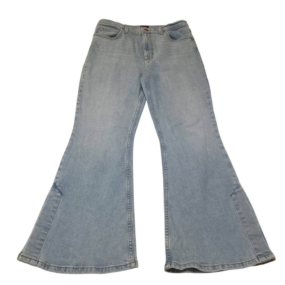 Lee High Waisted Flare Leg Light Wash Denim Jeans Side Slit Hem Womens 32x28